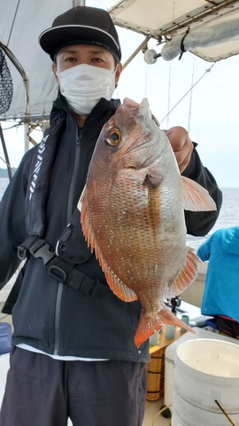 遊漁船 ニライカナイ 釣果