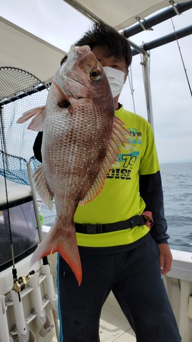 遊漁船 ニライカナイ 釣果