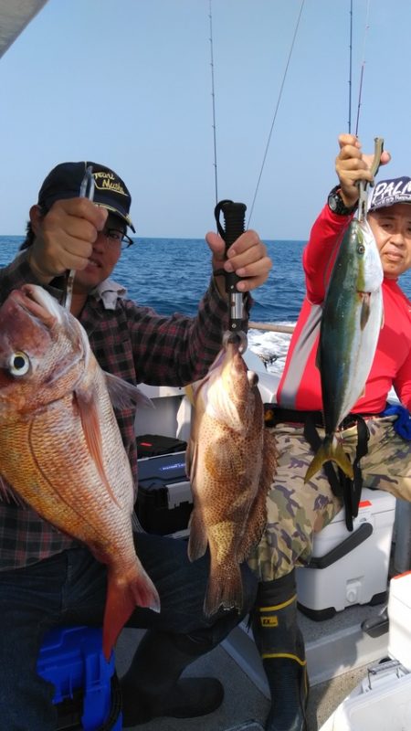 遊漁船 新鋭丸 釣果