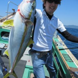 真祐丸 (しんゆうまる) 釣果