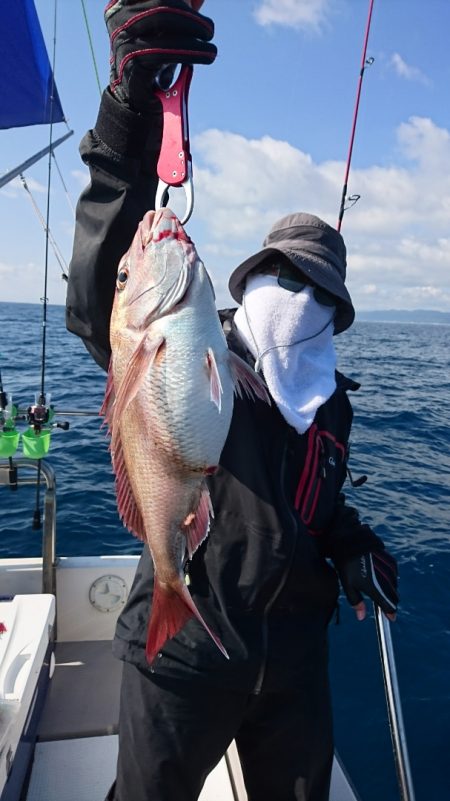 遊漁船ブルーウッズ 釣果