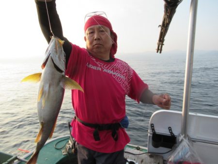 真祐丸 （しんゆうまる） 釣果