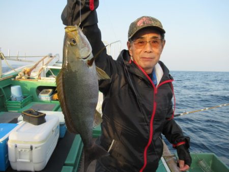 真祐丸 （しんゆうまる） 釣果