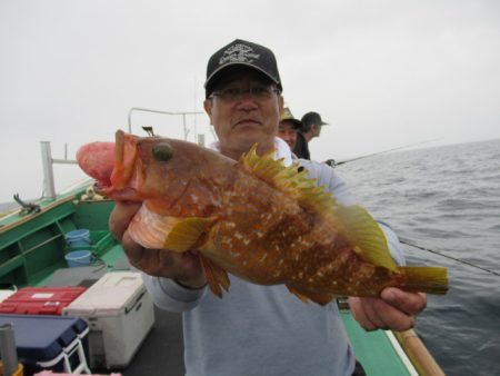 真祐丸 (しんゆうまる) 釣果