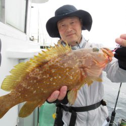 真祐丸 (しんゆうまる) 釣果