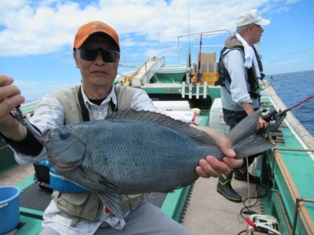 真祐丸 （しんゆうまる） 釣果