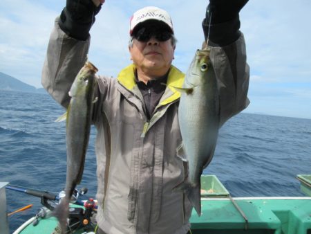 真祐丸 (しんゆうまる) 釣果