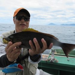 真祐丸 (しんゆうまる) 釣果