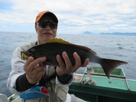 真祐丸 (しんゆうまる) 釣果