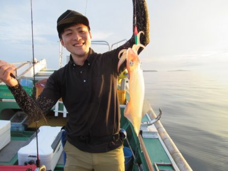 真祐丸 (しんゆうまる) 釣果