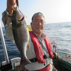 真祐丸 (しんゆうまる) 釣果