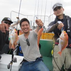 真祐丸 (しんゆうまる) 釣果