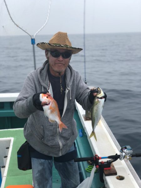 丸万釣船 釣果