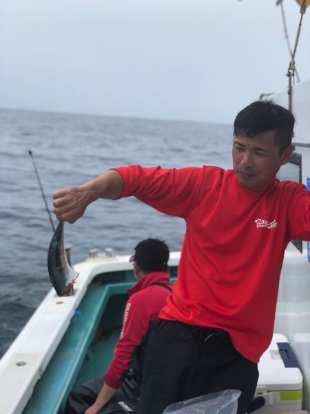 丸万釣船 釣果