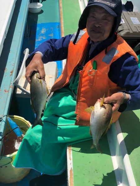 丸万釣船 釣果