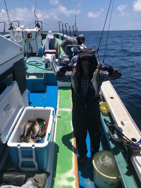 丸万釣船 釣果