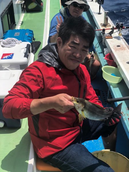 丸万釣船 釣果