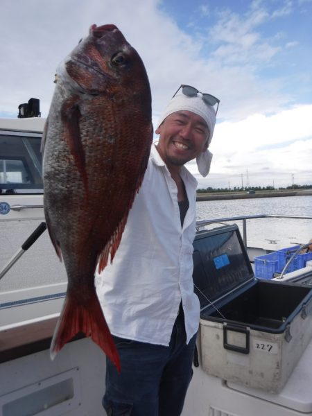 JDI Racing シールズマリンレジャー 釣果