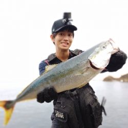 ジグvsトップ検証！朝一青物ゲット！！