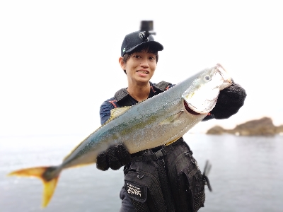 ジグvsトップ検証！朝一青物ゲット！！