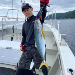 南あわじ盛漁丸さんにてジギング