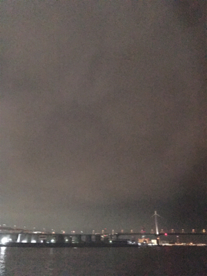 梅雨あけ、まだ?