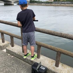 ちょい投げ キス