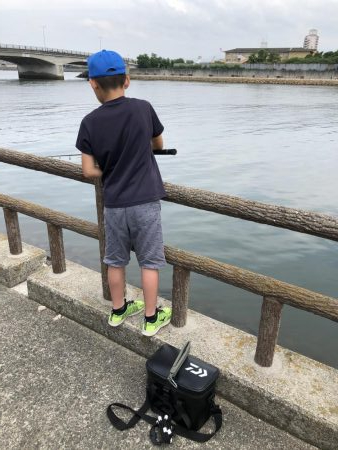 ちょい投げ キス