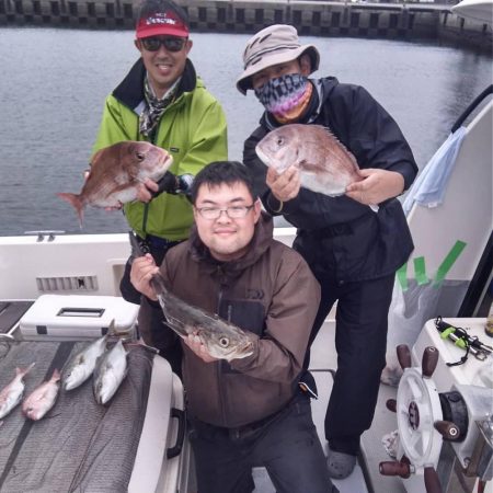 遊漁船SOUTH7/24釣果