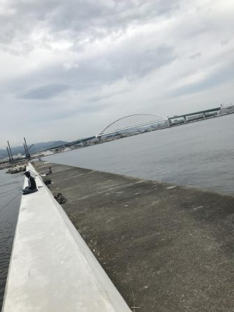 日の出から西宮ケーソンでショアジギ!