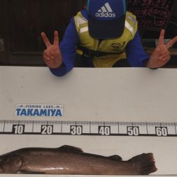 フィッシングレイクたかみや 釣果