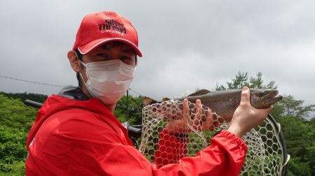 フィッシングレイクたかみや 釣果