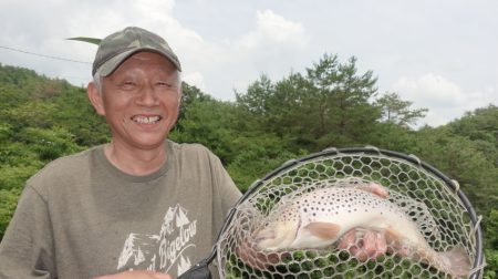 フィッシングレイクたかみや 釣果