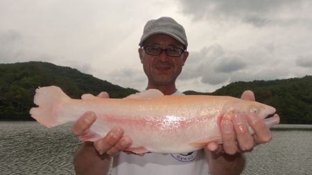 フィッシングレイクたかみや 釣果