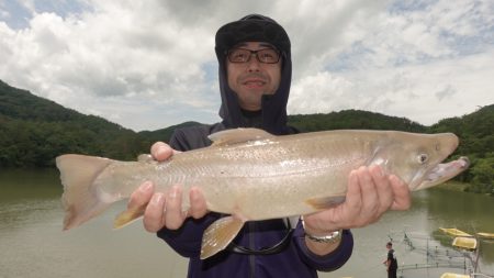 フィッシングレイクたかみや 釣果