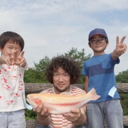 フィッシングレイクたかみや 釣果