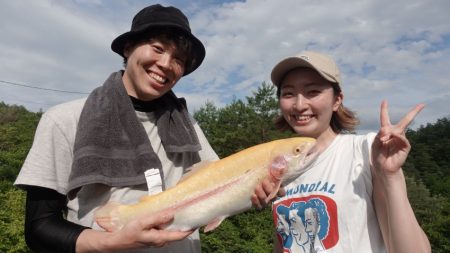 フィッシングレイクたかみや 釣果