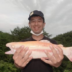 フィッシングレイクたかみや 釣果