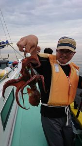 ＫＯＮＡＹＡｰＭＡＲＵ（こなや丸） 釣果