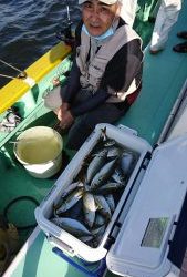 ＫＯＮＡＹＡｰＭＡＲＵ（こなや丸） 釣果