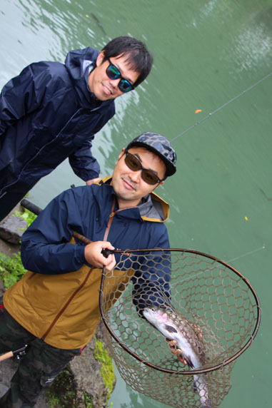 小菅トラウトガーデン 釣果