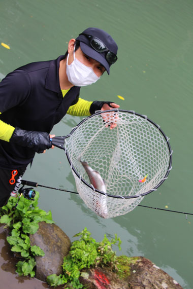 小菅トラウトガーデン 釣果