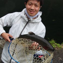 小菅トラウトガーデン 釣果