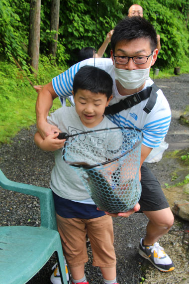小菅トラウトガーデン 釣果