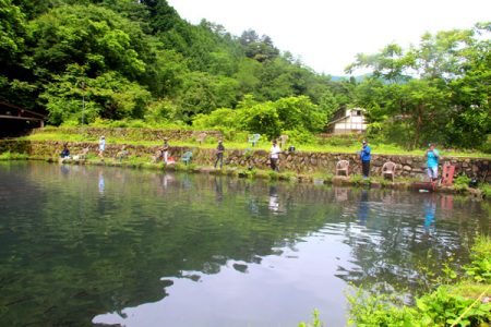 小菅トラウトガーデン 釣果