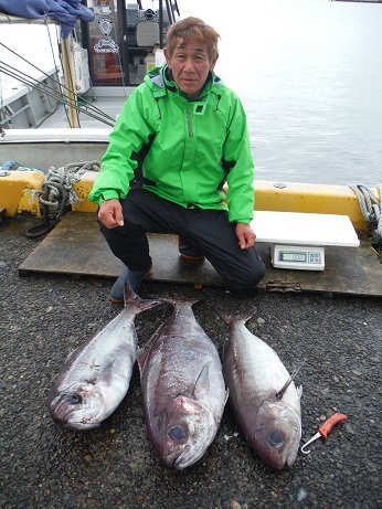 千代丸 釣果