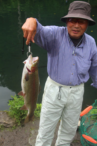 小菅トラウトガーデン 釣果