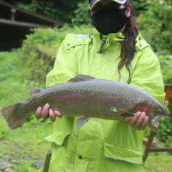 小菅トラウトガーデン 釣果