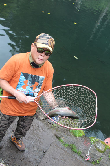 小菅トラウトガーデン 釣果