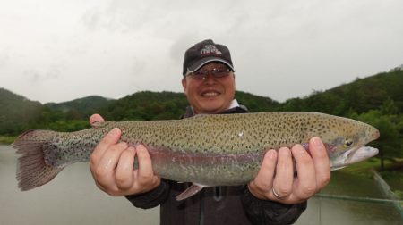 フィッシングレイクたかみや 釣果